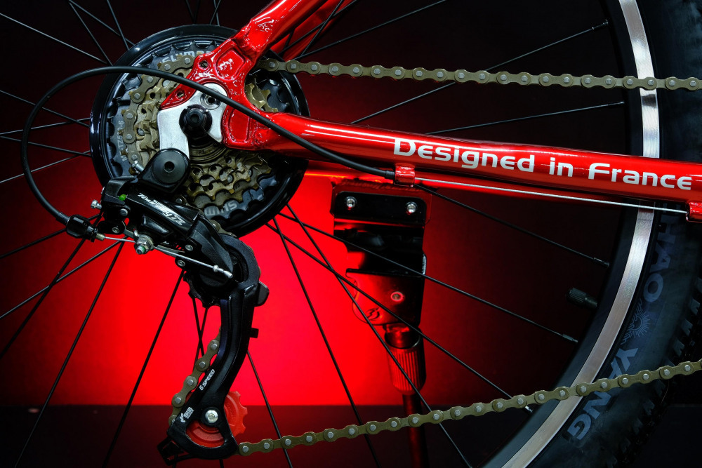 Lorak Glory 5 Красный/Белый рама 19 (на рост 171-182)