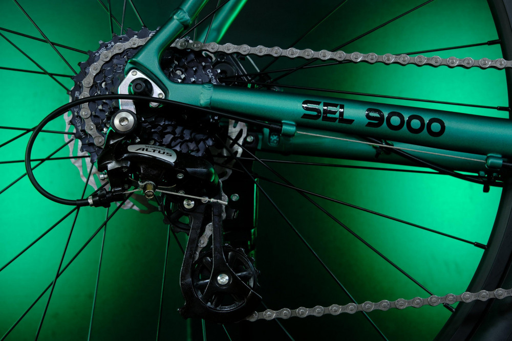 LORAK Sel 9000 8 sp Матовый Чёрный/Зелёный 23р (на рост 189-205)